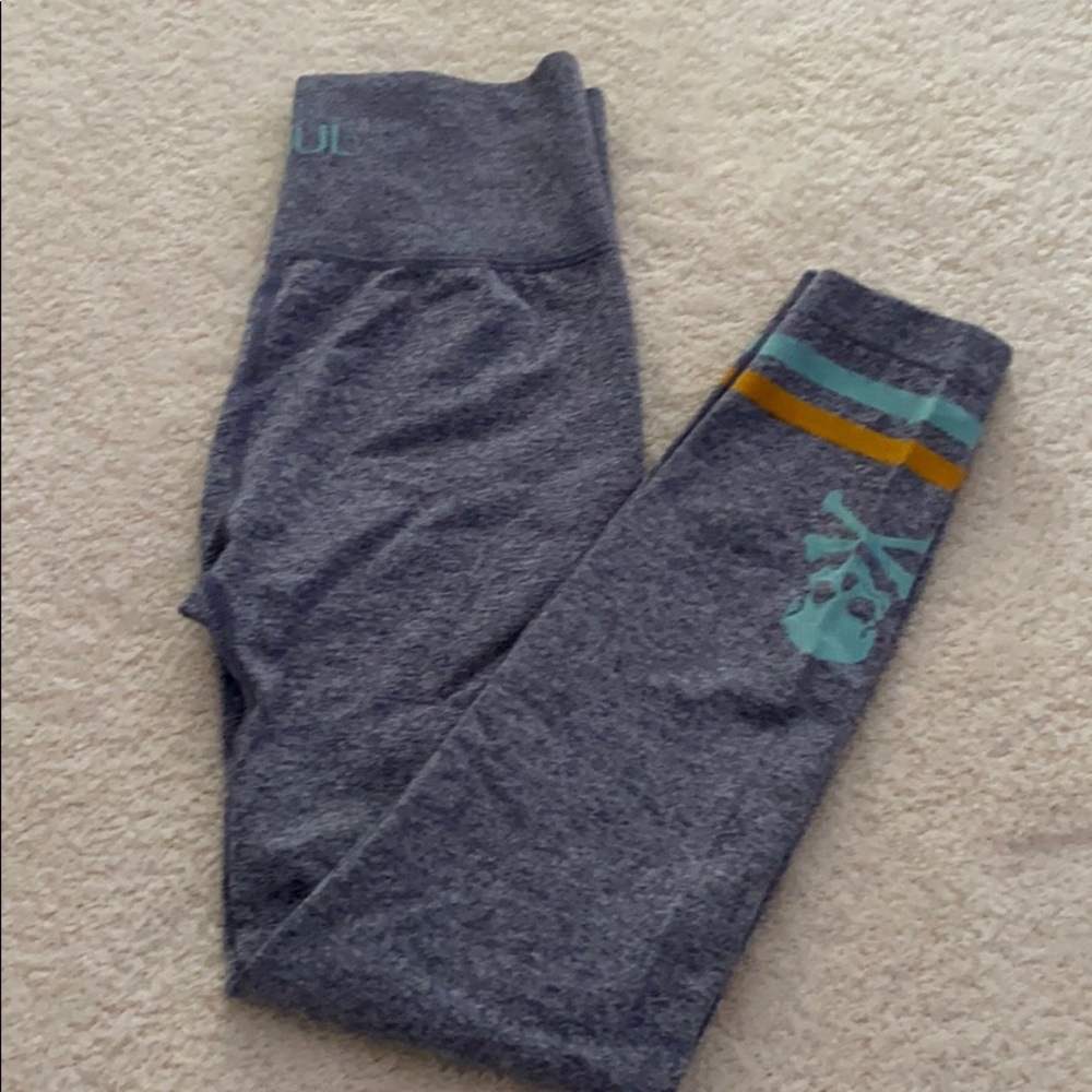 SoulCycle skull leggings size S, new without tags.